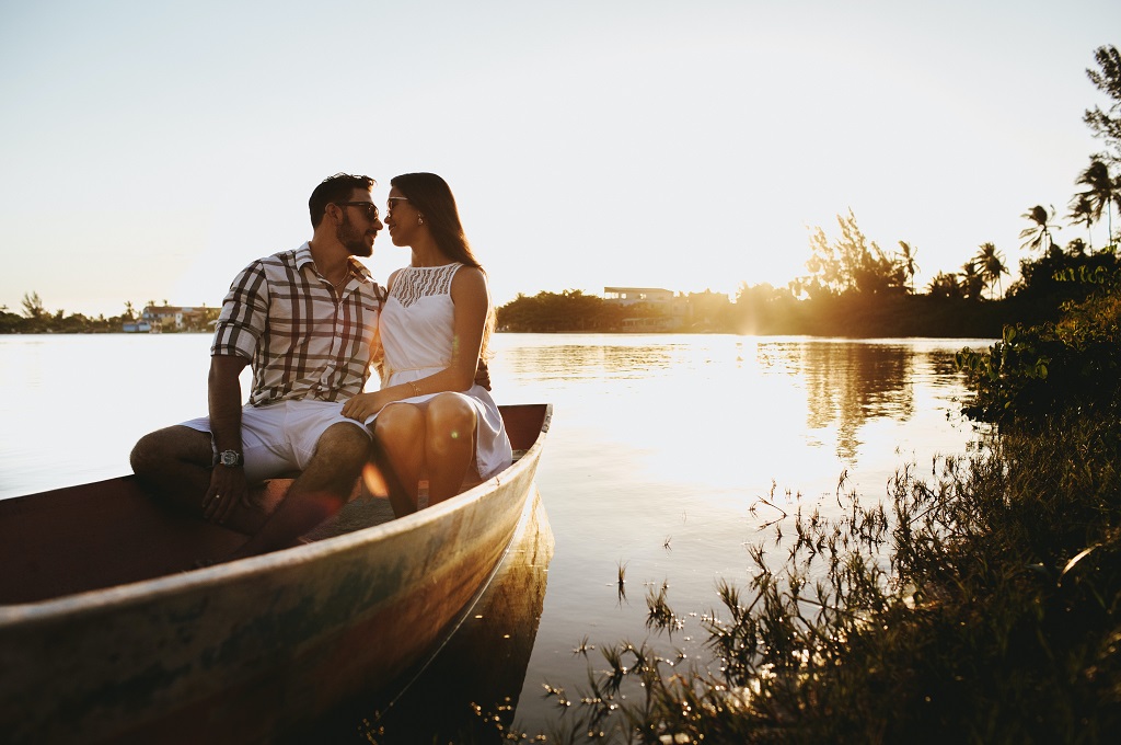 Find out the Way to Spot the Online Dating Scams